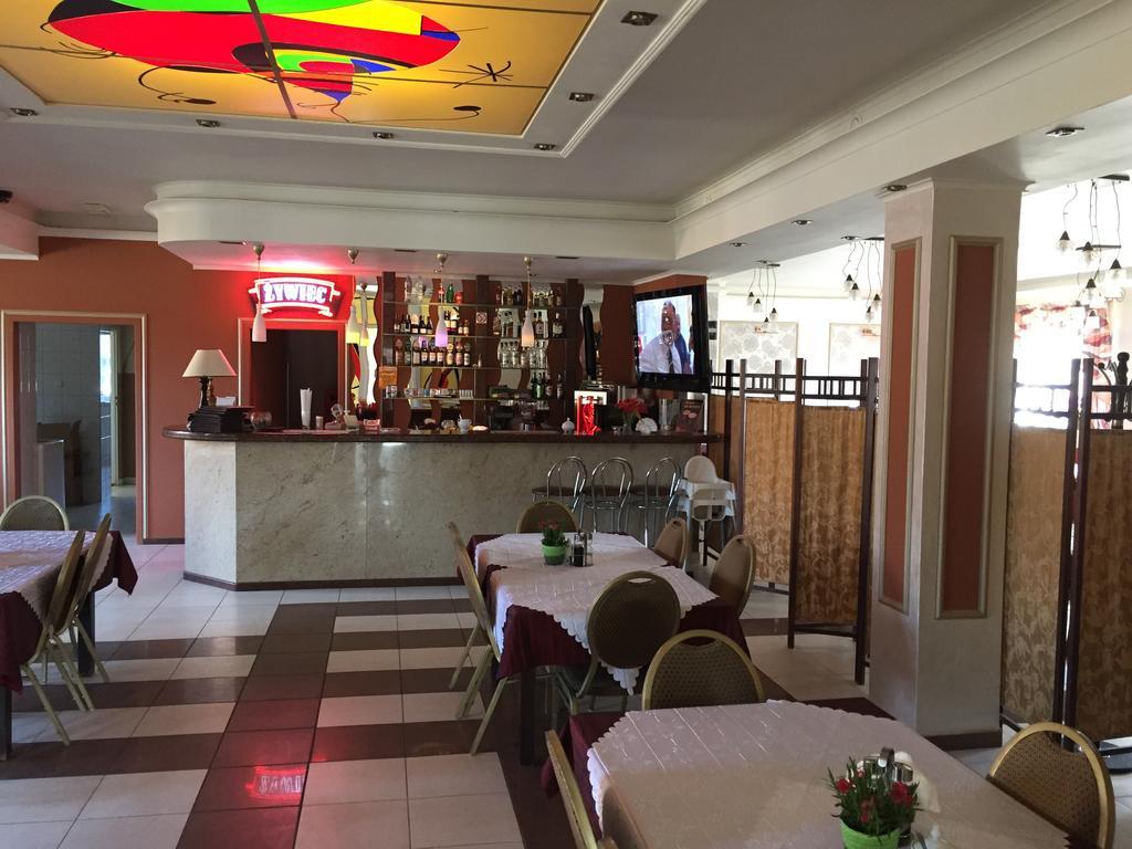 Motel U Olka Boczow Kültér fotó